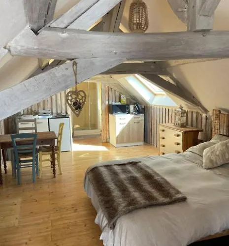 Domaine Des Ortinieres بيت للعطل